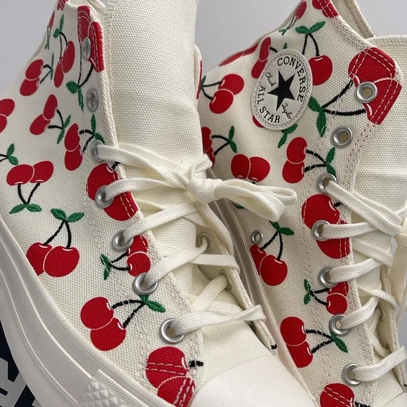 Converse WMNS CTAS LIFT HI
EGRET/RED/GREEN Cherry A08096C Platforms Sneakers - Picture 7 of 16